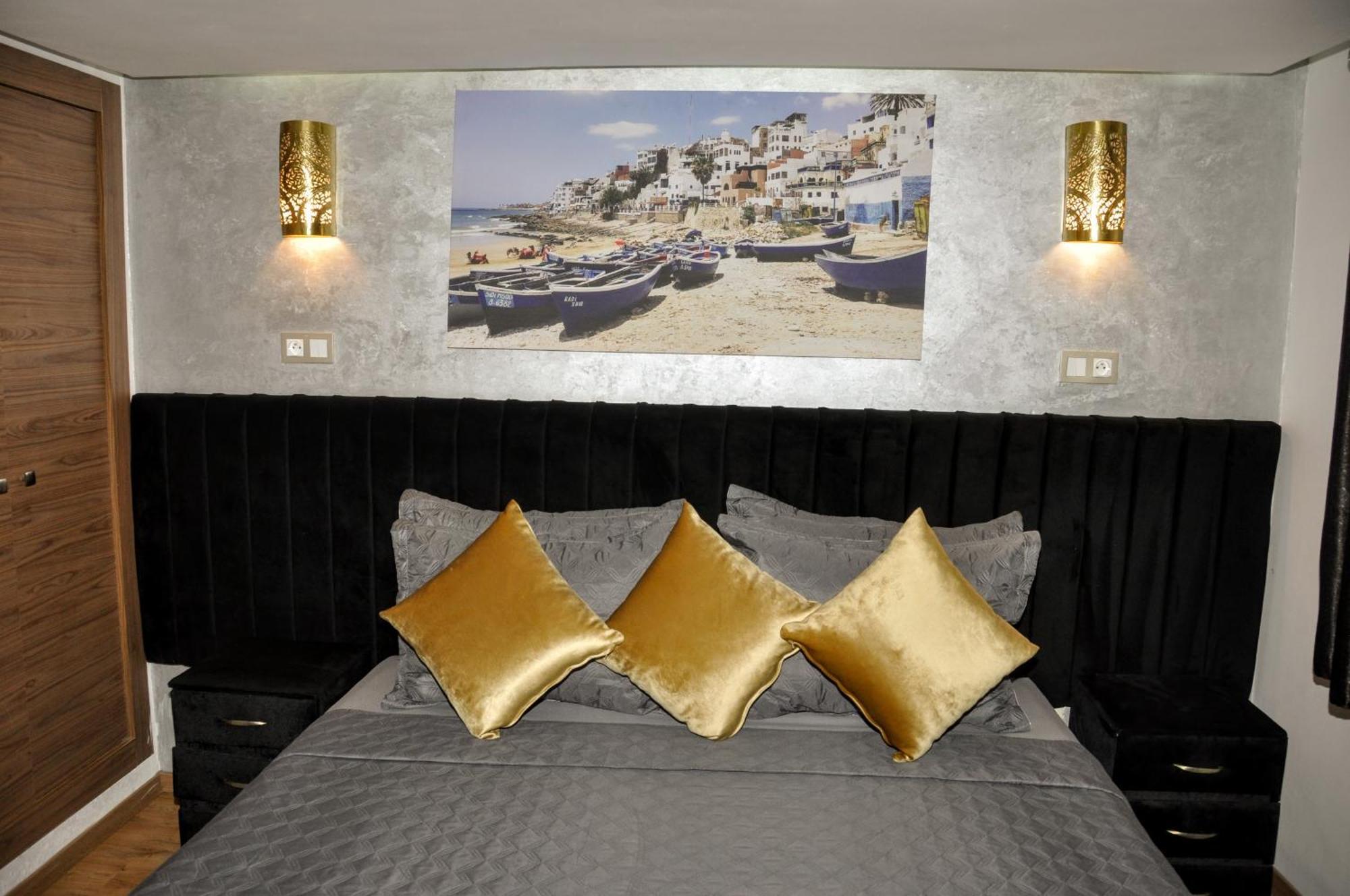 Royal Deluxe Gold - Marrakech, Luxe Pool View Apartment มาร์ราเกช ภายนอก รูปภาพ