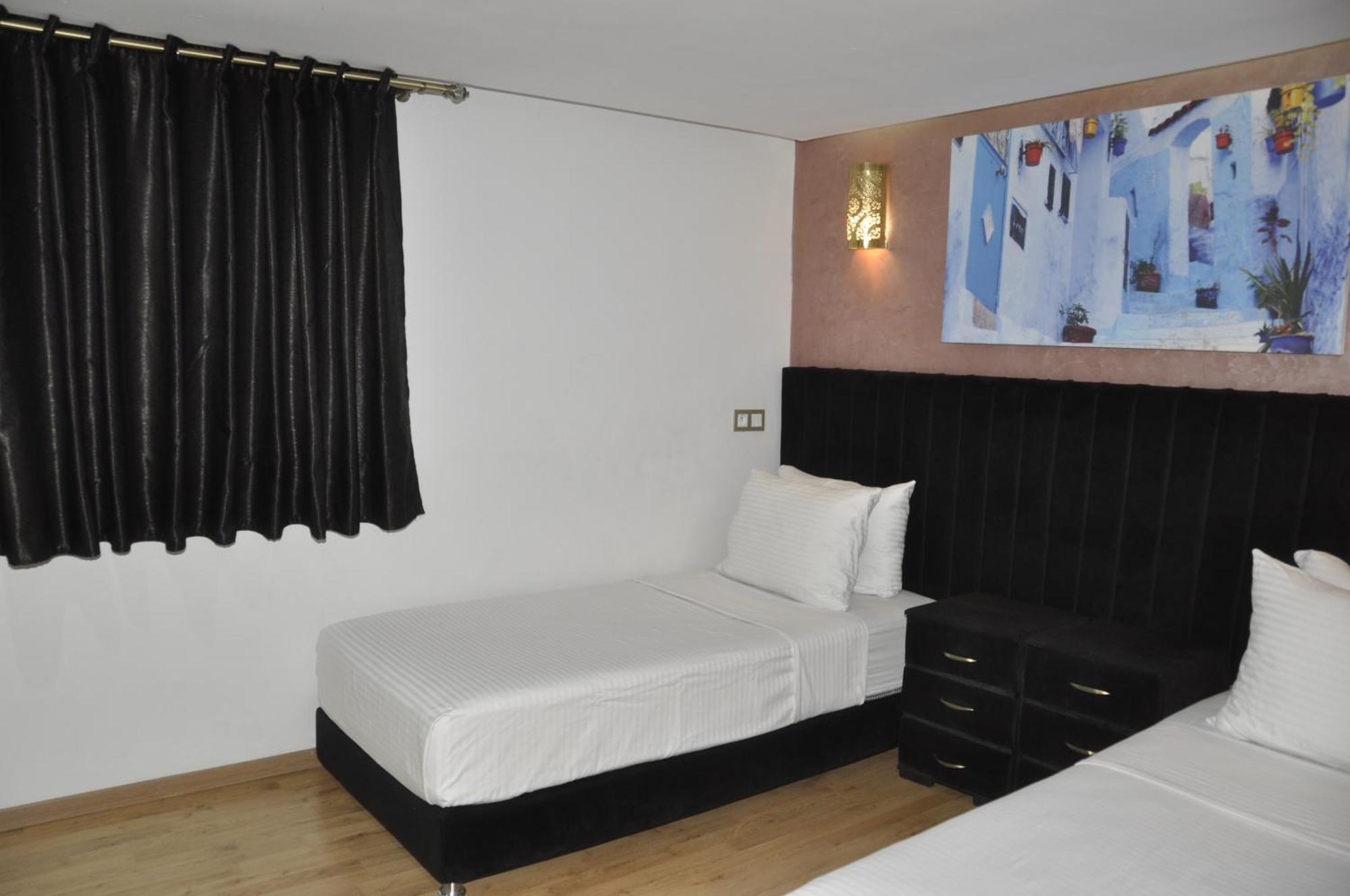 Royal Deluxe Gold - Marrakech, Luxe Pool View Apartment มาร์ราเกช ภายนอก รูปภาพ