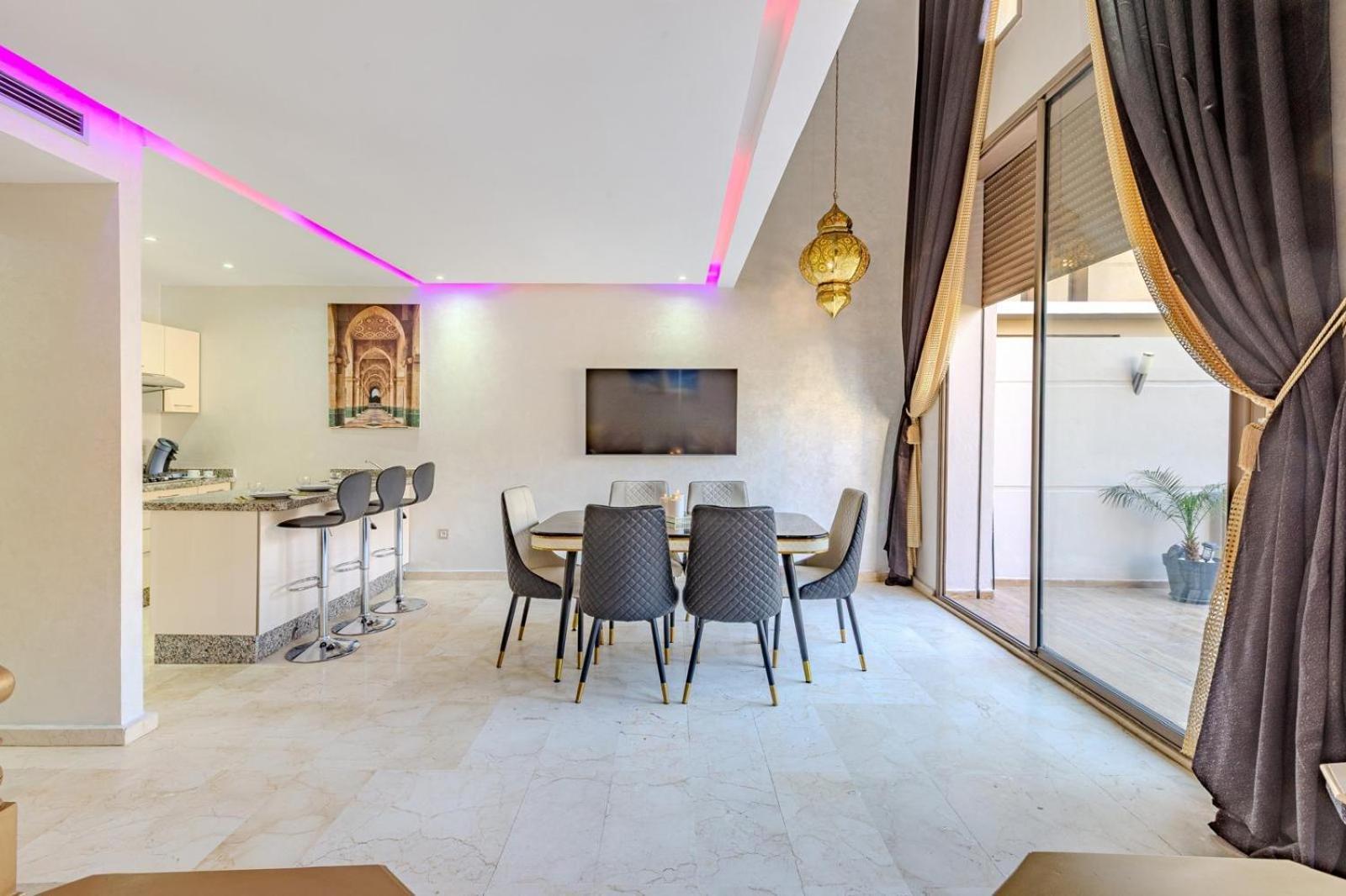Royal Deluxe Gold - Marrakech, Luxe Pool View Apartment มาร์ราเกช ภายนอก รูปภาพ
